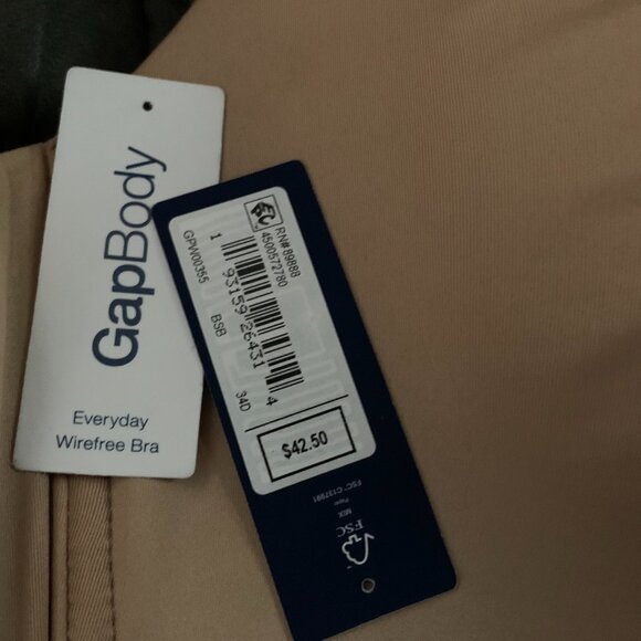 NWT! GapBody T-shirt Bra - 34D - Picture 3 of 5